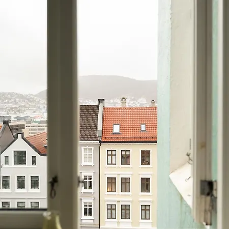 Unique Apartment-romantic Street-easy Check-in * Μπέργκεν