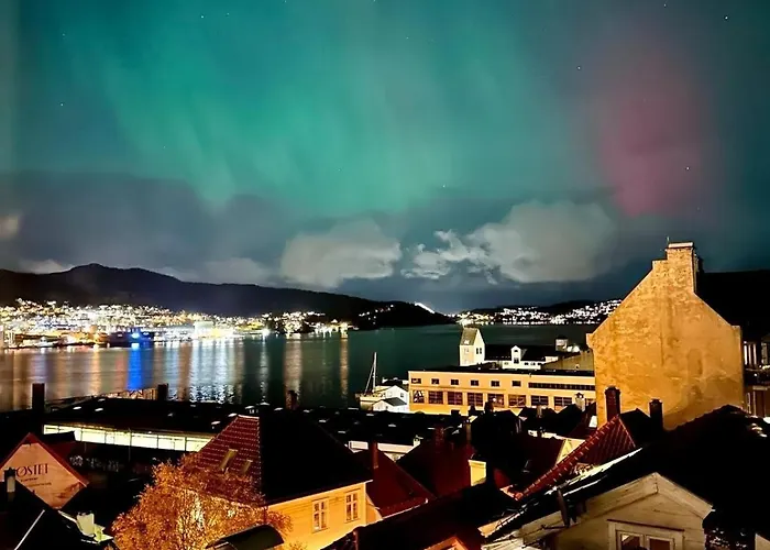 Unique Apartment-romantic Street-easy Check-in Apartment